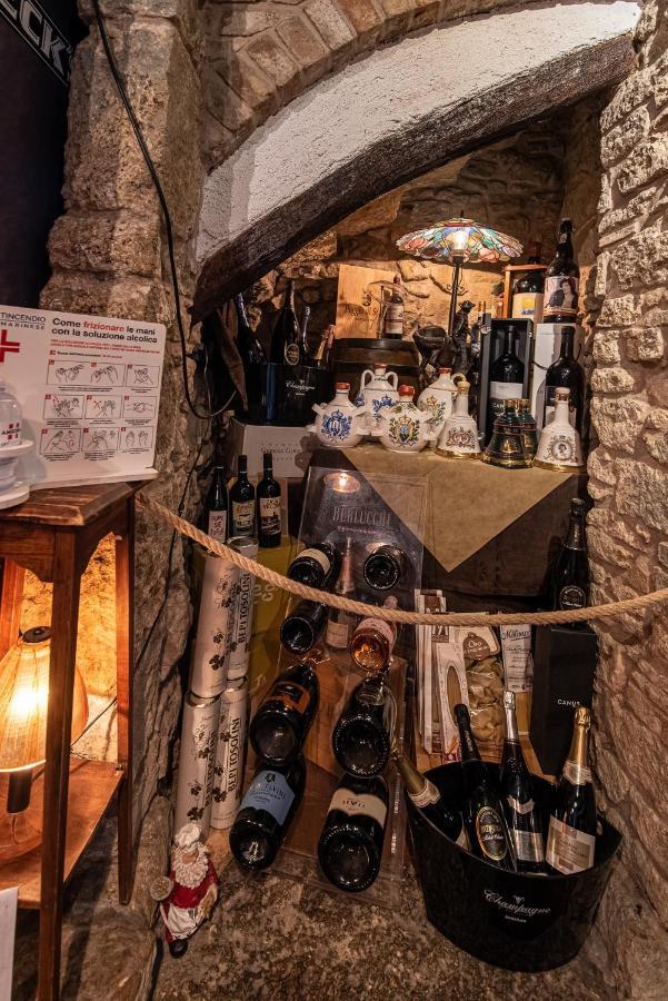 Locanda Cantina Di Bacco Сан-Марино Екстер'єр фото