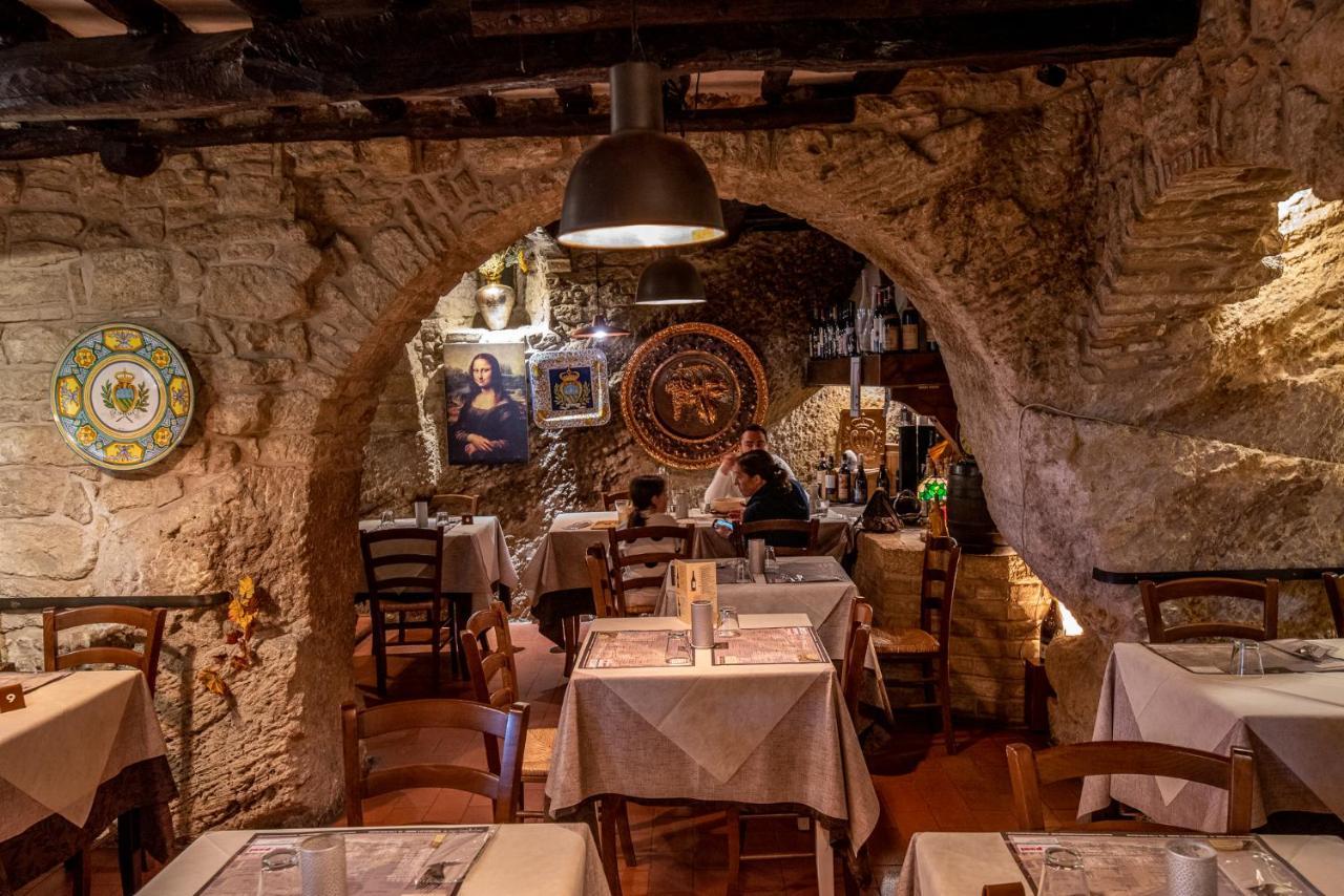 Locanda Cantina Di Bacco Сан-Марино Екстер'єр фото