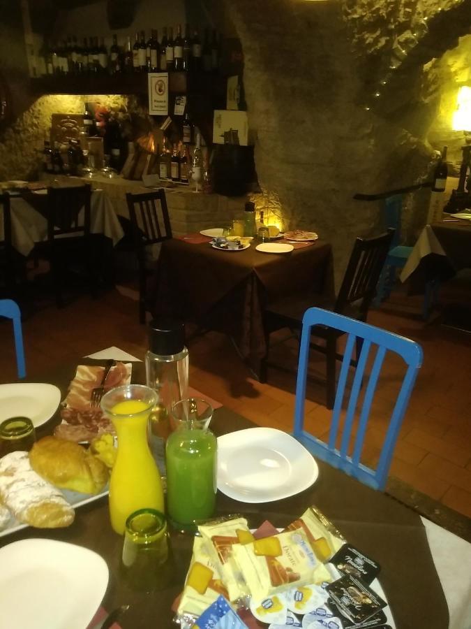 Locanda Cantina Di Bacco Сан-Марино Екстер'єр фото